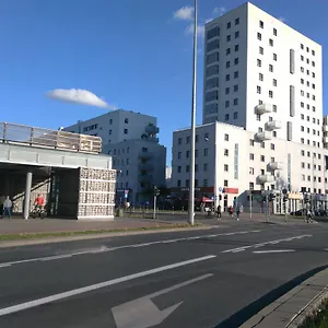 https://apartamenty-metro-mlociny.warsawhotelspoland.com